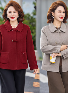中年妈妈秋冬装新款洋气毛呢外套中老年女装短款小个子呢子上衣服