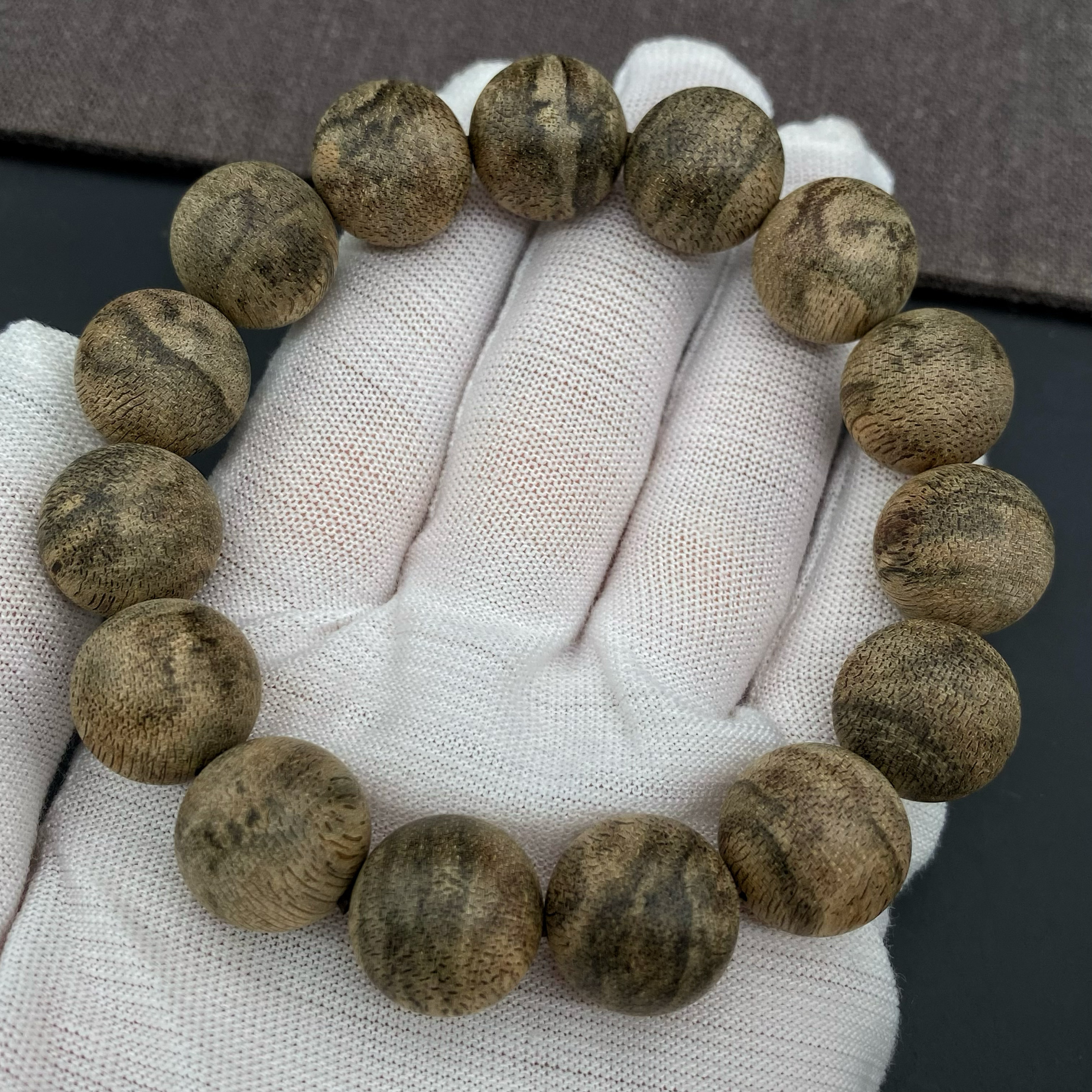 柬埔寨菩萨棋1.5手串 天然好品质 味道更是绝绝子 重21.1克