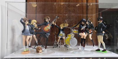 轻音少女中野梓秋山澪制服手办