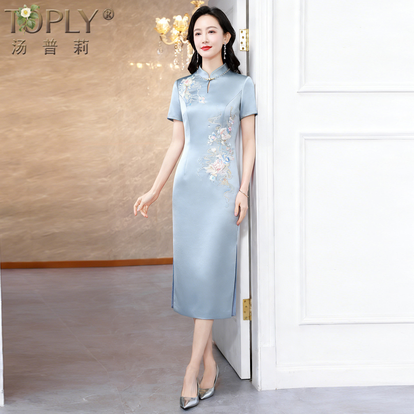 喜妈妈婚宴礼服高端轻奢喜婆婆中式刺绣旗袍年轻款连衣裙日常可穿