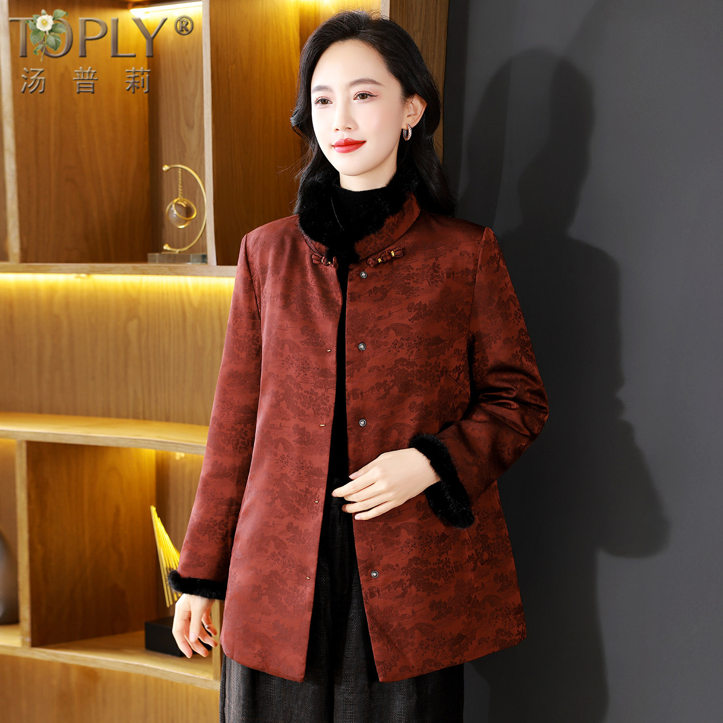 高端品牌羽绒服女2025冬新款高级感水貂毛妈妈鹅绒服小个子短外套