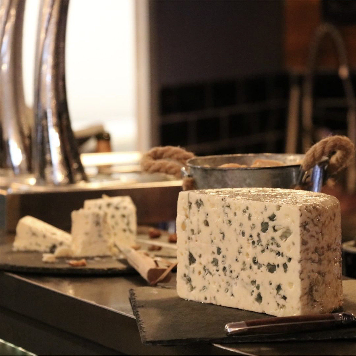 法国原装进口黑标洛克福尔蓝纹干酪 roquefort绵羊奶酪即食鲜芝士