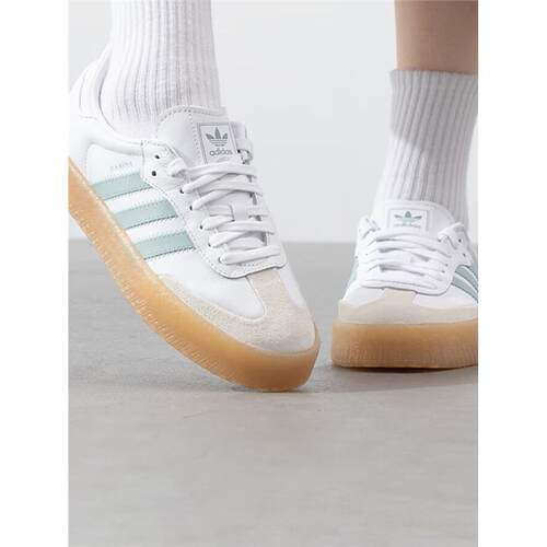 Adidas阿迪达斯三叶草女
