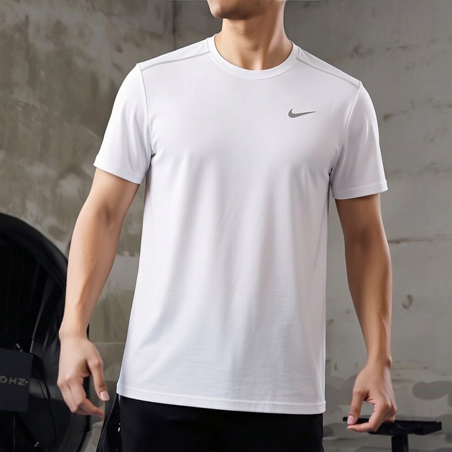 Nike耐克薄款速干T恤夏季