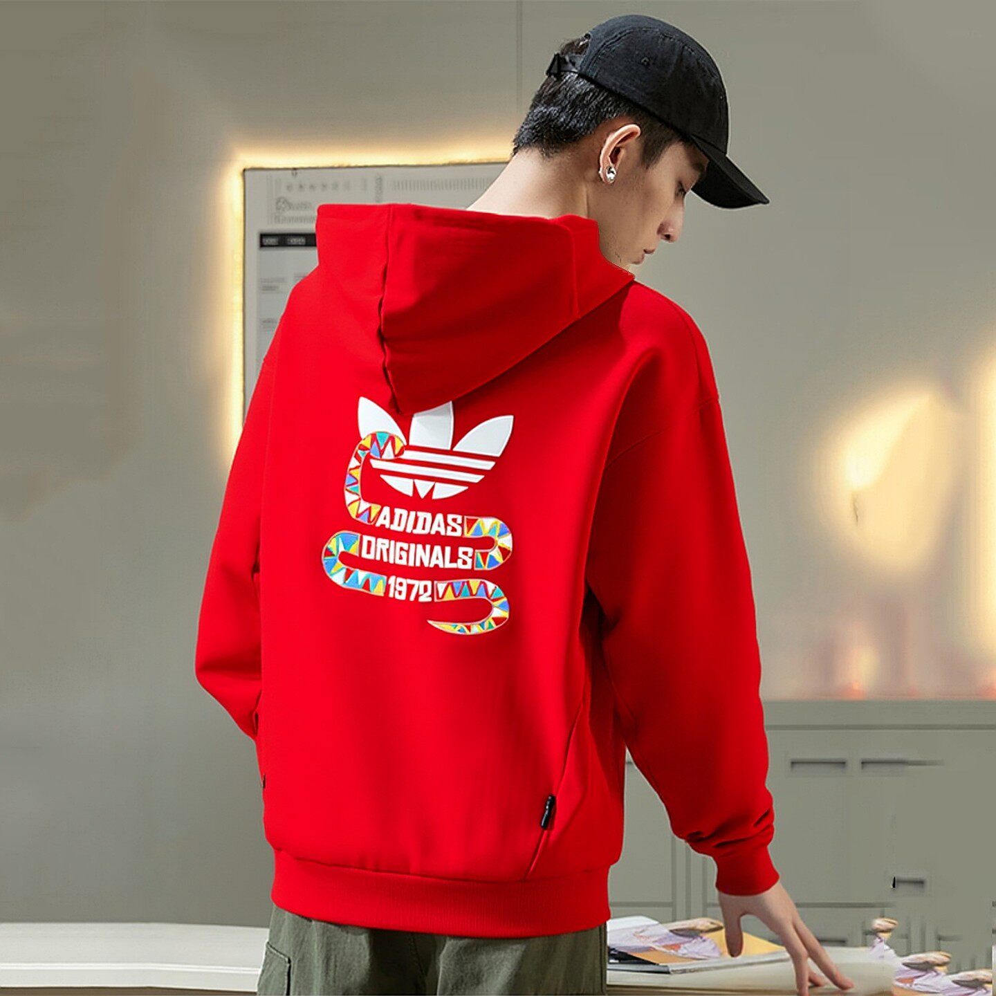 Adidas三叶草卫衣男冬季新款宽松红色套头衫运动服美式纯棉上衣