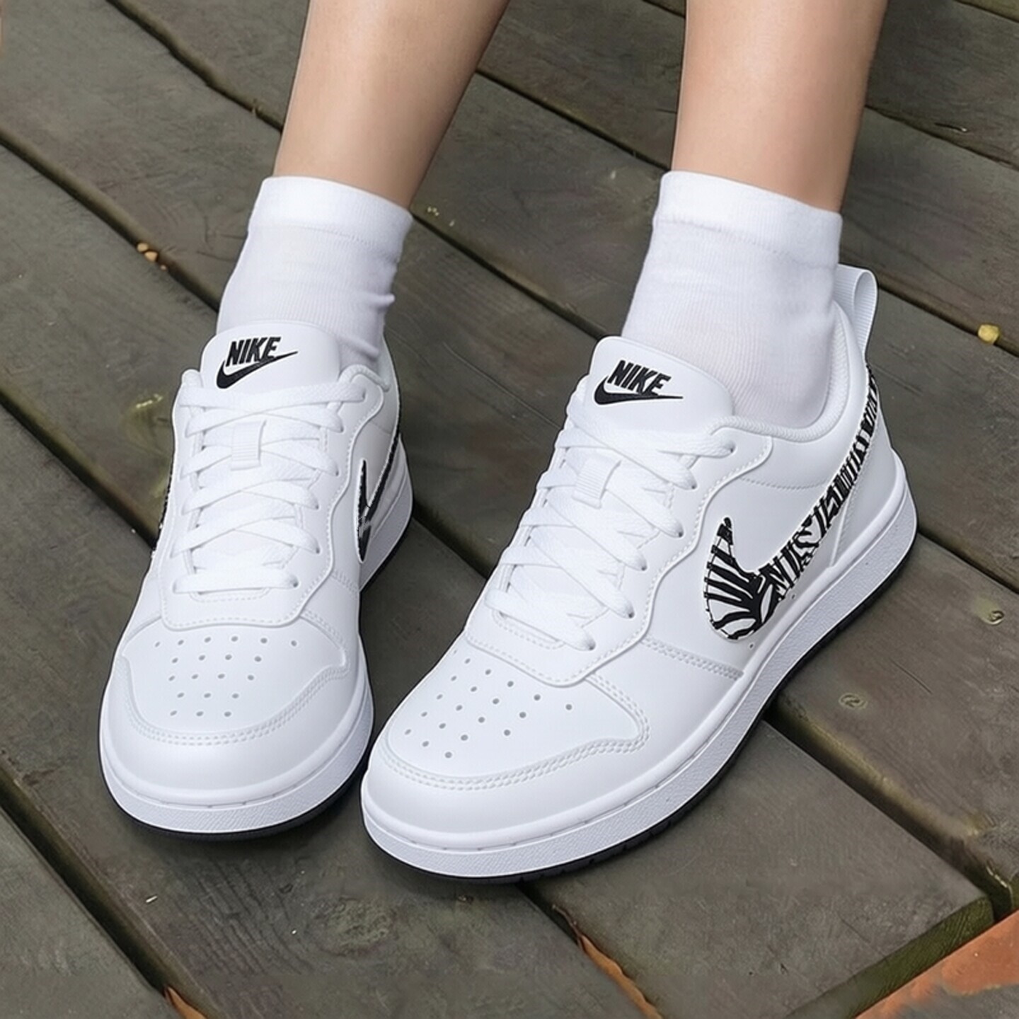 Nike耐克鞋子黑白条纹板鞋潮流运动鞋新款女鞋轻便透气白色休闲鞋