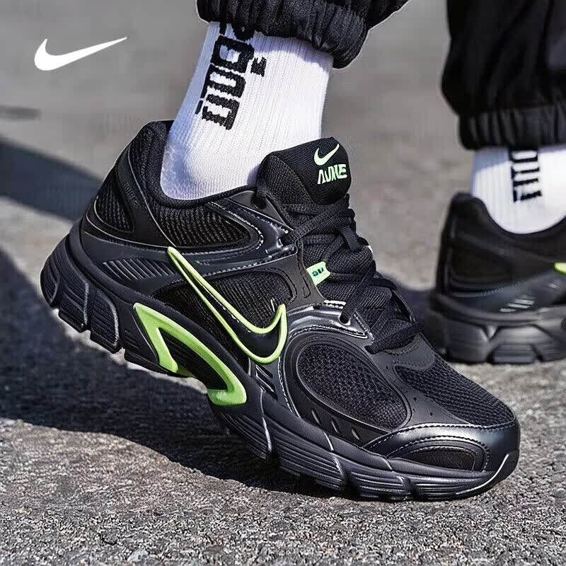Nike耐克新款男鞋V5 RNR复古运动鞋透气轻便百搭跑步鞋潮流时尚