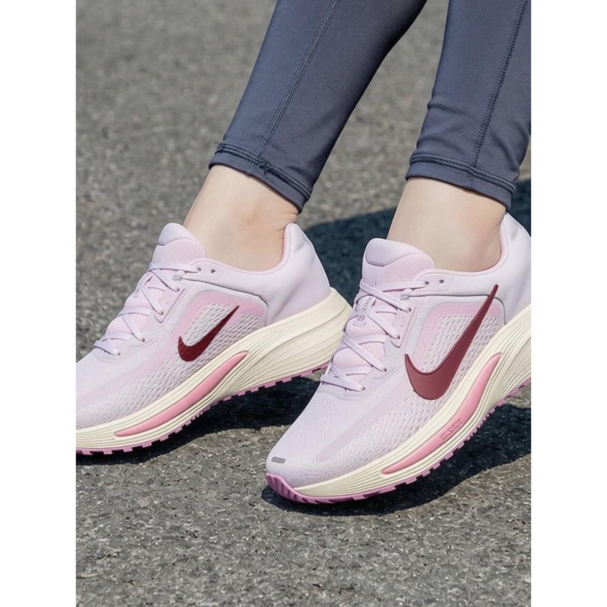 Nike耐克鞋子潮流粉色跑步鞋轻便透气运动鞋正品健身女鞋休闲网鞋
