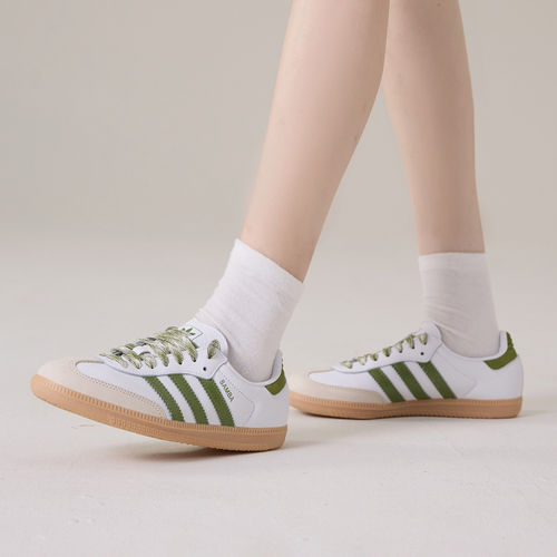 Adidas阿迪达斯三叶草女