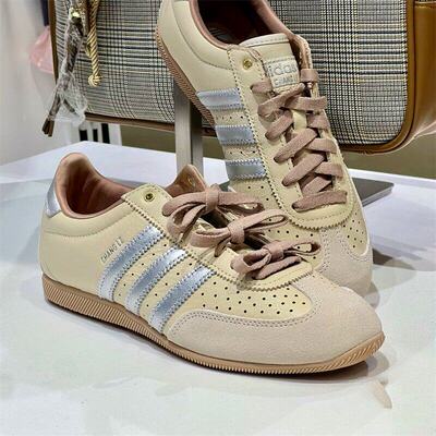 Adidas三叶草男女鞋子202