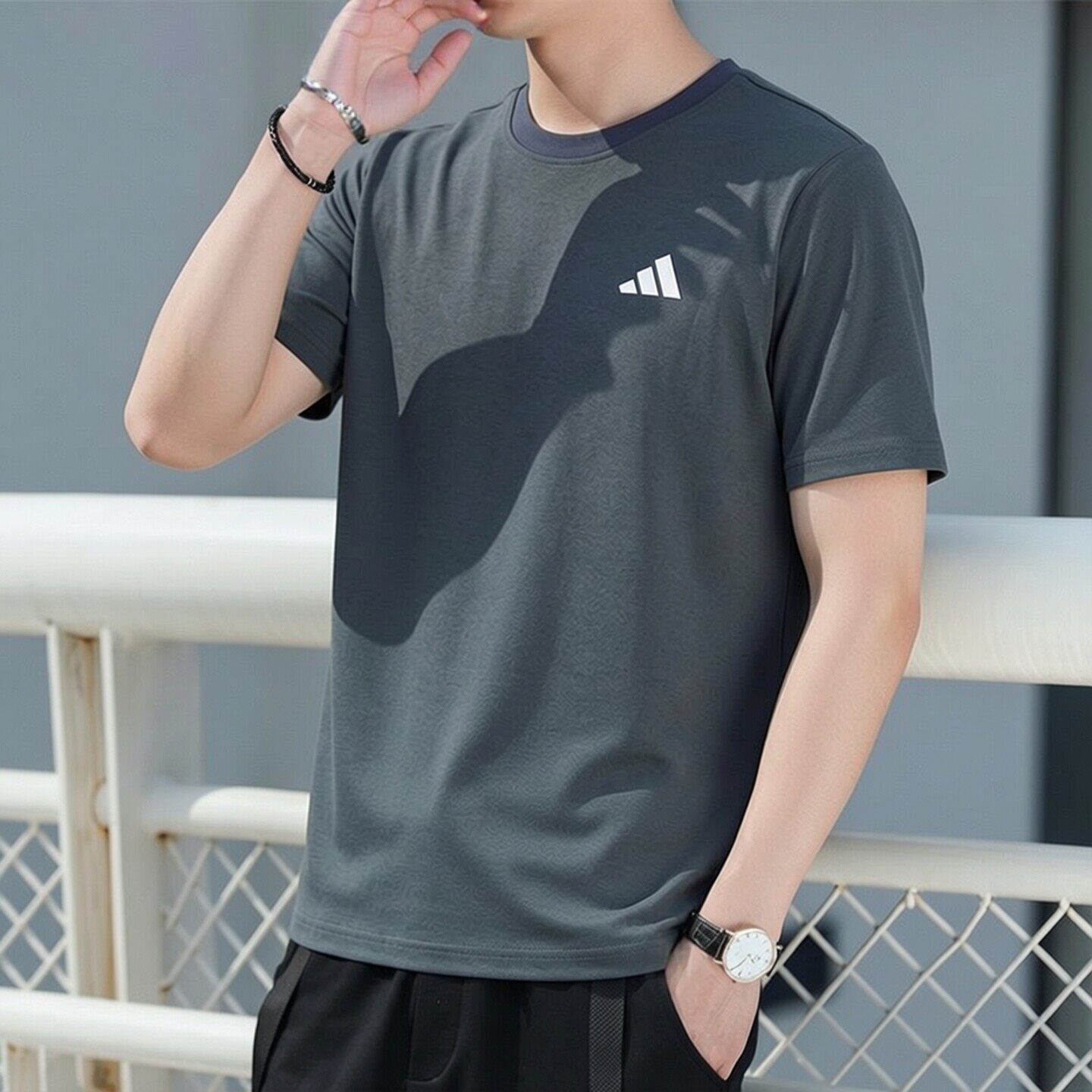 阿迪达斯灰色短袖男夏季
