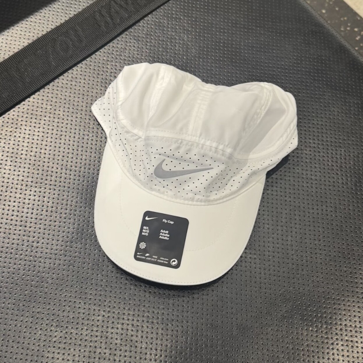 NIKE耐克帽子梭织鸭舌帽
