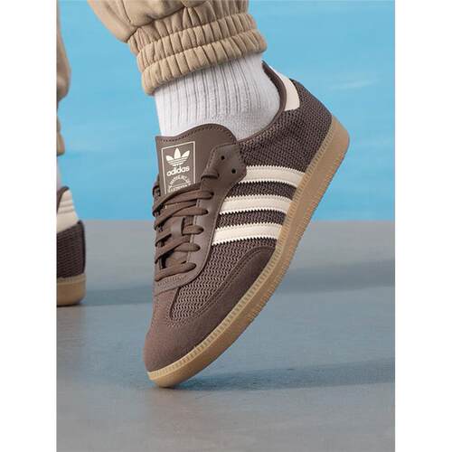 Adidas阿迪达斯三叶草男