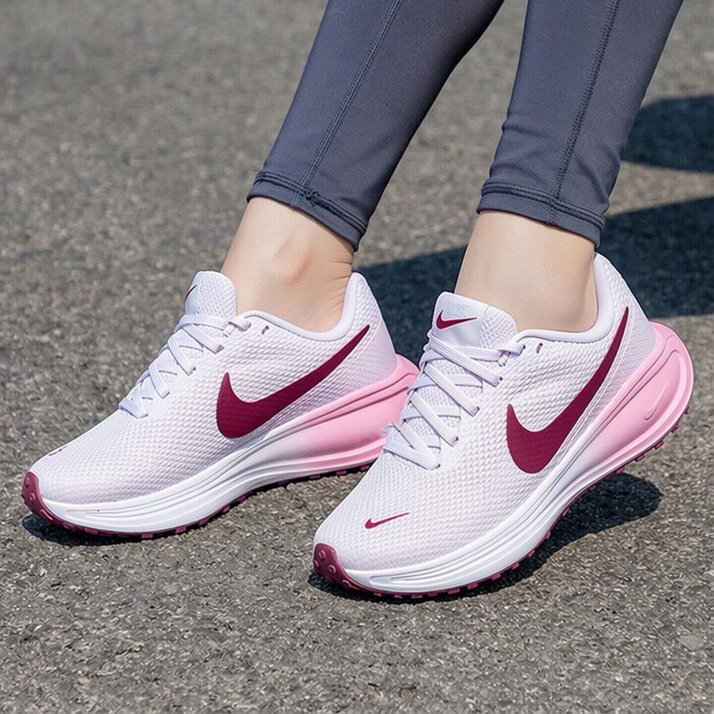 Nike耐克鞋子2026年新款跑步鞋缓震运动鞋女子健身休闲鞋透气网鞋