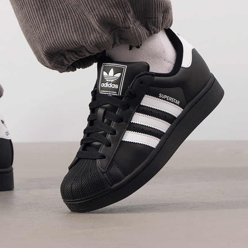 Adidas阿迪达斯三叶草男