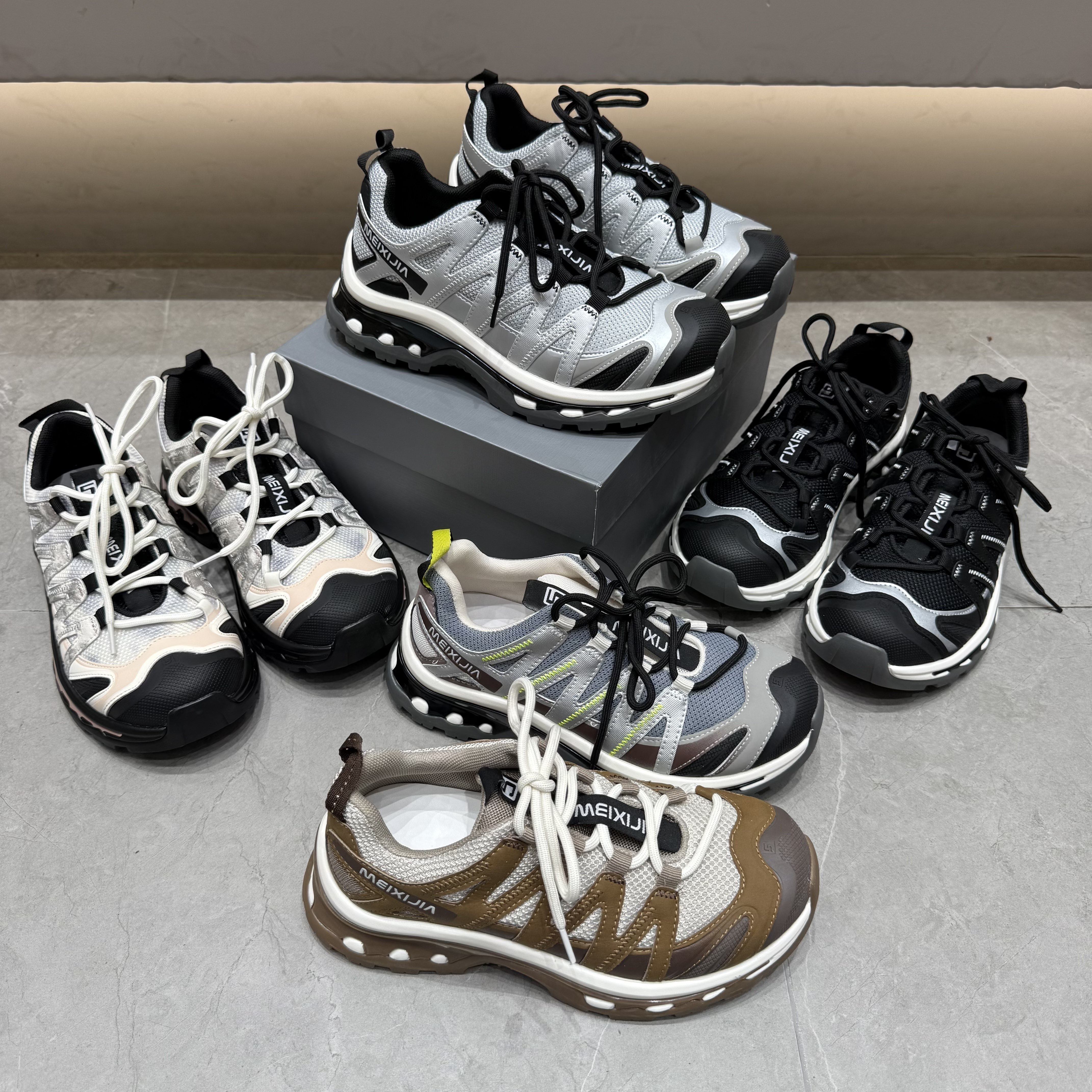 户外休闲登山鞋女2025秋厚底老爹鞋百搭舒适配阔腿裤ins潮运动鞋