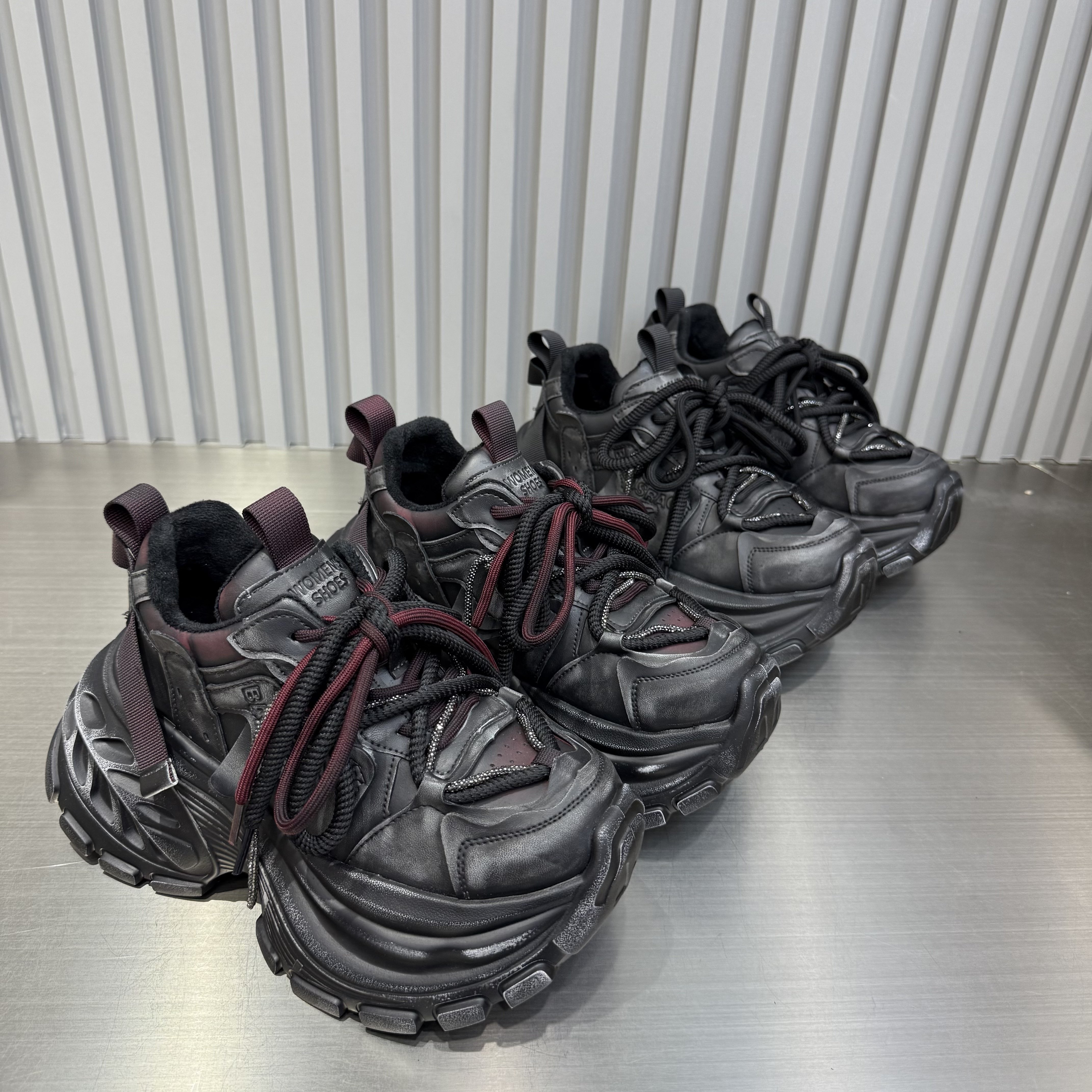 欧货擦色做旧加绒老爹鞋女2025冬厚底增高百搭休闲运动鞋配阔腿裤