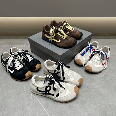 真皮拼色德训鞋女2025春秋款轻便阿甘鞋透气学生运动鞋舒适慢跑鞋