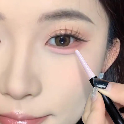 双头卧蚕眼线笔自然不晕染提亮高光阴影二合一持久防水脱妆勾勒笔
