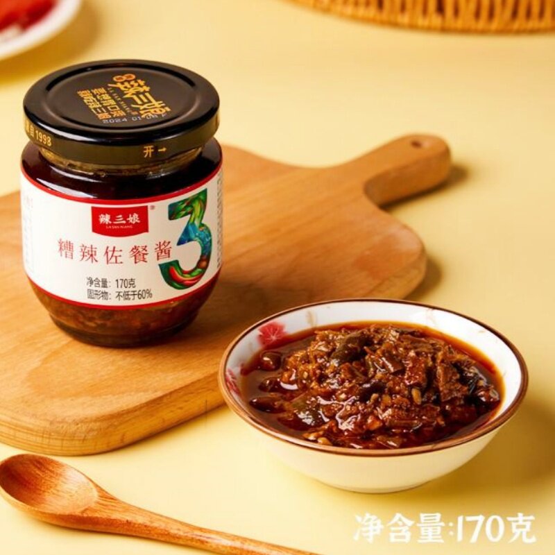 辣三娘糟辣佐餐酱170g香菇豆干木耳辣椒酱拌饭拌面酱蒜蓉剁椒酱