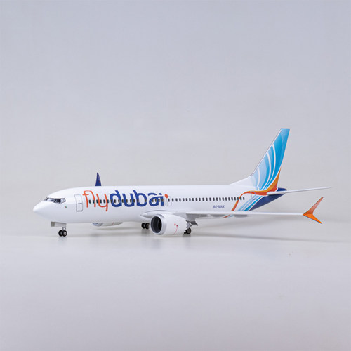 迪拜航空客机模型仿真带灯737MAX