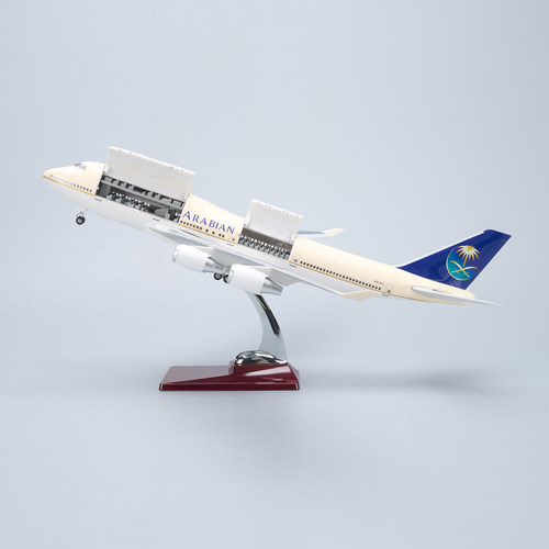 带灯可开舱盖沙特航空747仿真客机飞机模型摆件收藏礼物Saudia