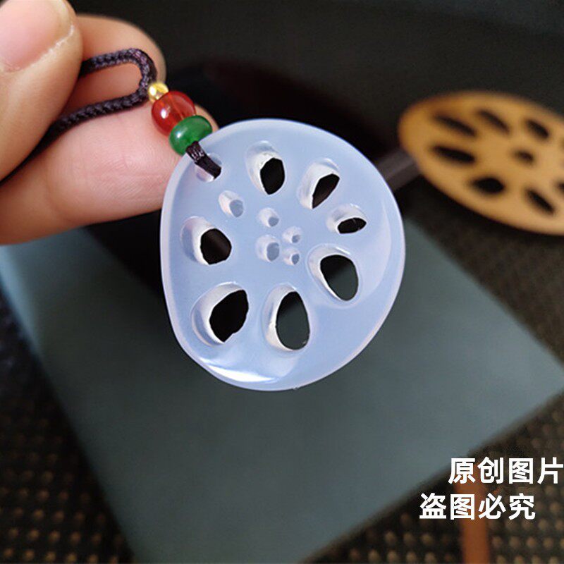 正品天然白玉髓藕片玛瑙莲藕片佳偶天成吊坠复古镂空白冰挂件吊坠