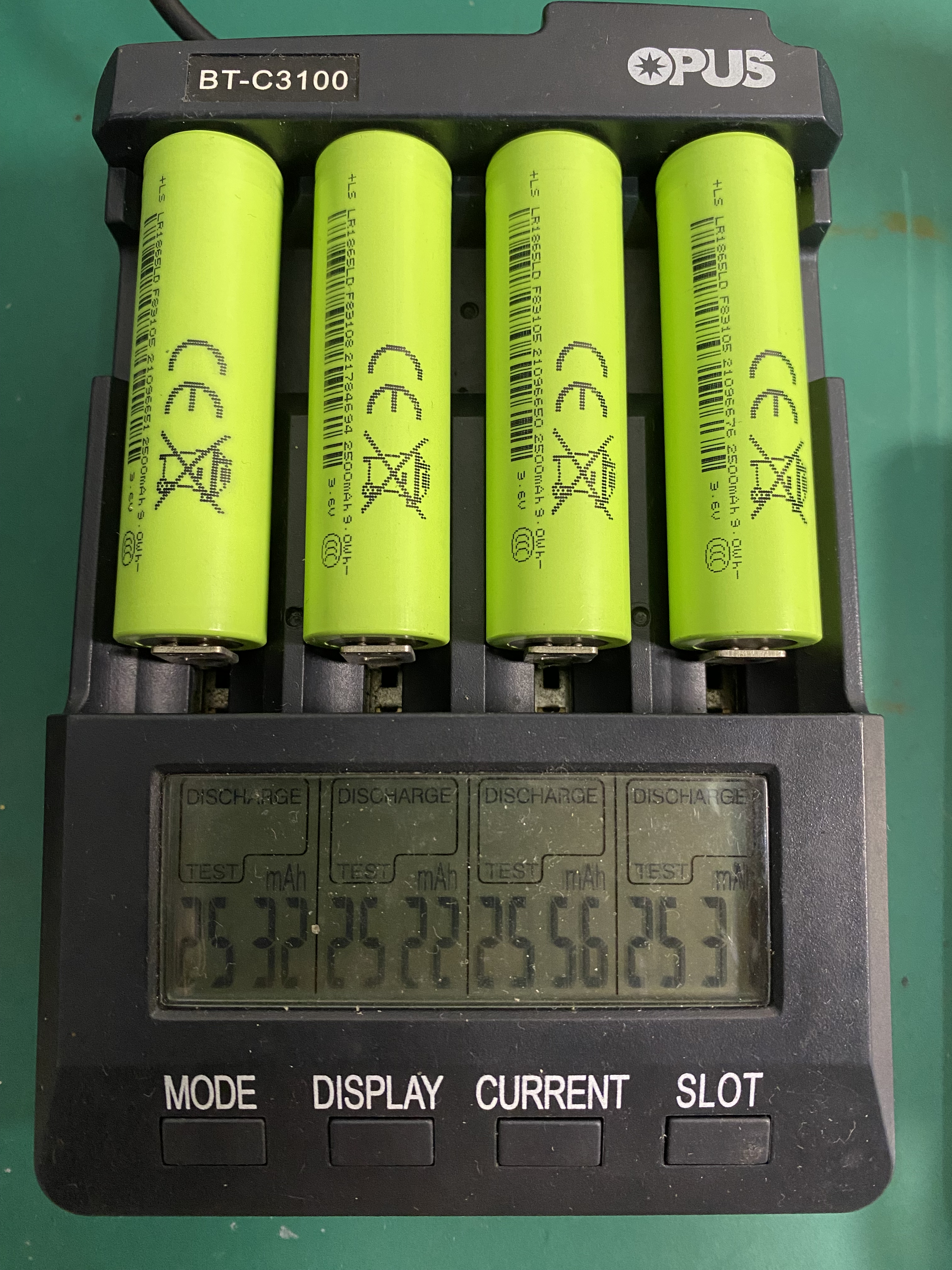 力神全新A品18650 LD 2500mAh 动力锂电池3C标 充气宝电池更换