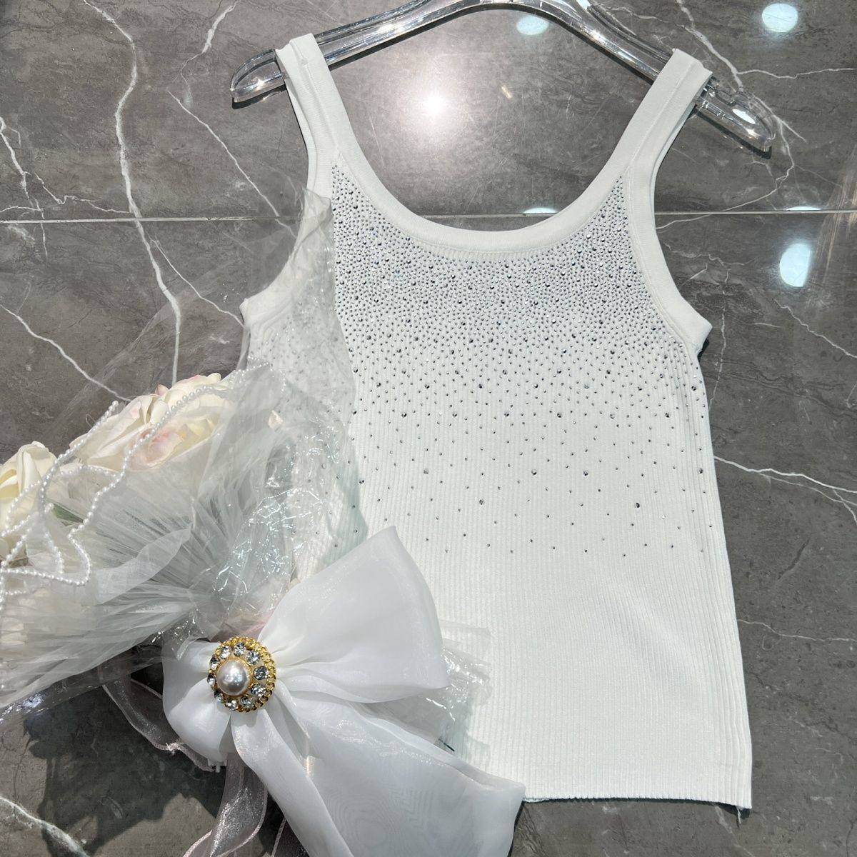 502179-1设计感新款重工烫钻时尚背心百搭打底洋气内搭,女装/女士精品,背心吊带,淘宝优惠券,粉丝福利购,淘宝优惠卷