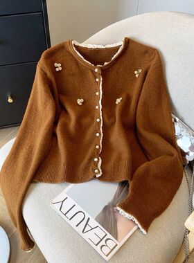 【新品实拍】洋气601208-1韩系女装甜美立体珍珠针织开衫短款毛衣