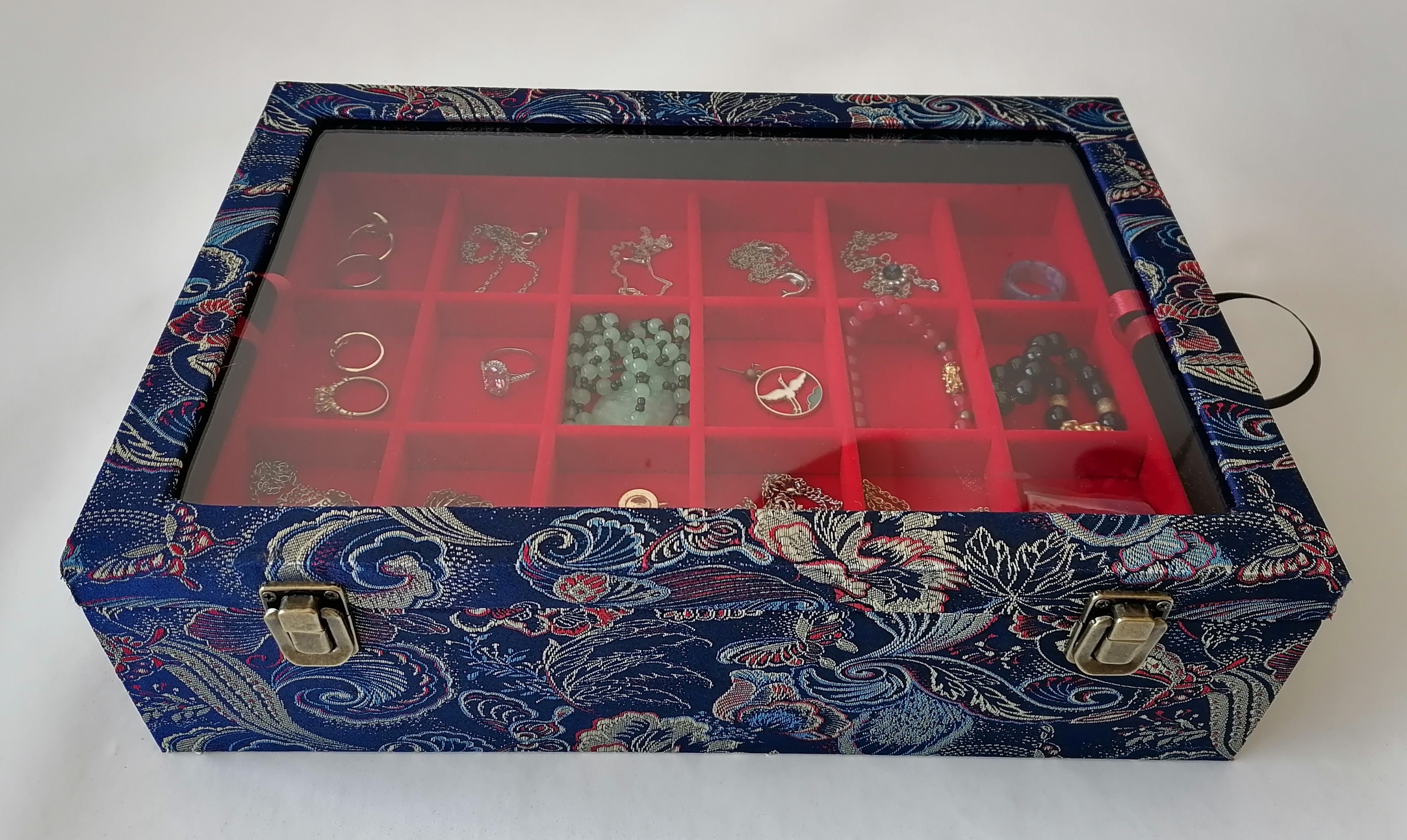 泰国佛牌吊坠项链锦布固定翻盖套装3层18格子红绒玻璃箱盒子饰品