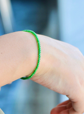 天然辣阳绿色冰种翡翠小米珠子手链串钏女款玉石新中式复古可叠戴