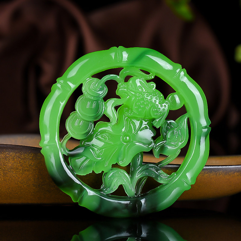 玉翡缘新疆碧玉牌子项链吊坠镂空雕刻金蟾莲花挂件玉佩羊脂碧玉饰,珠宝/钻石/翡翠,颈饰,淘宝优惠券,粉丝福利购,淘宝优惠卷