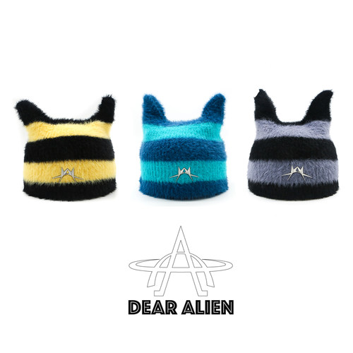 MOREZON【DEAR ALIEN】秋冬新款潮人休闲条纹猫耳针织毛线帽子女