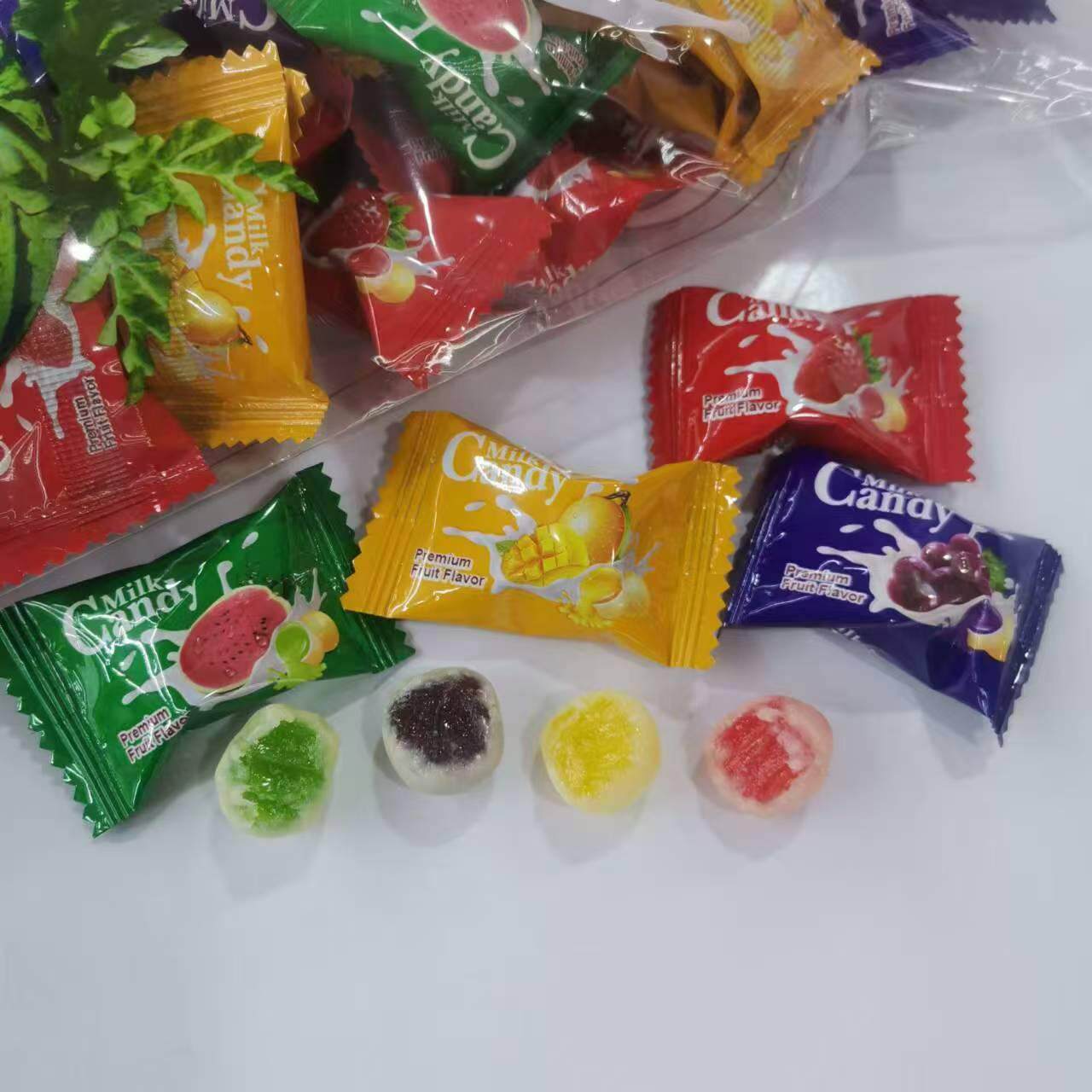 俄罗斯袋装鲜乳球500g夹心牛奶球混合水果味奶糖休闲零食喜糖果
