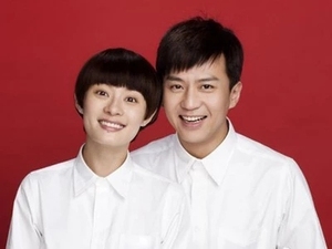 结婚照登记证件照领证情侣装男女长袖纯白色衬衣服装衬衫拍照秋季
