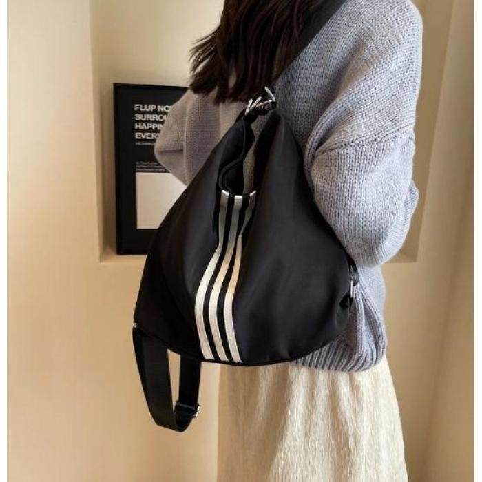 时尚条纹圆筒包秋季休闲小众笔筒包防水迷你运动百搭牛津布斜挎包,箱包皮具/热销女包/男包,小方包,淘宝优惠券,粉丝福利购,淘宝优惠卷