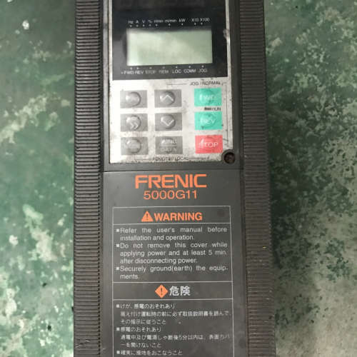 二手 富士变频器 5000G11 FRN0.2G11S-2 0.2KW 220V