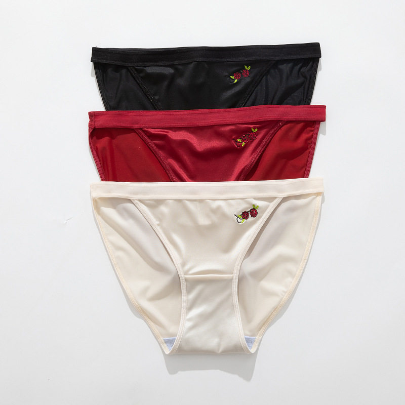 内裤女性感纯欲三角裤2025新款女生夏季薄款短裤女士低腰系带缎面,女士内衣/男士内衣/家居服,女三角裤,淘宝优惠券,粉丝福利购,淘宝优惠卷