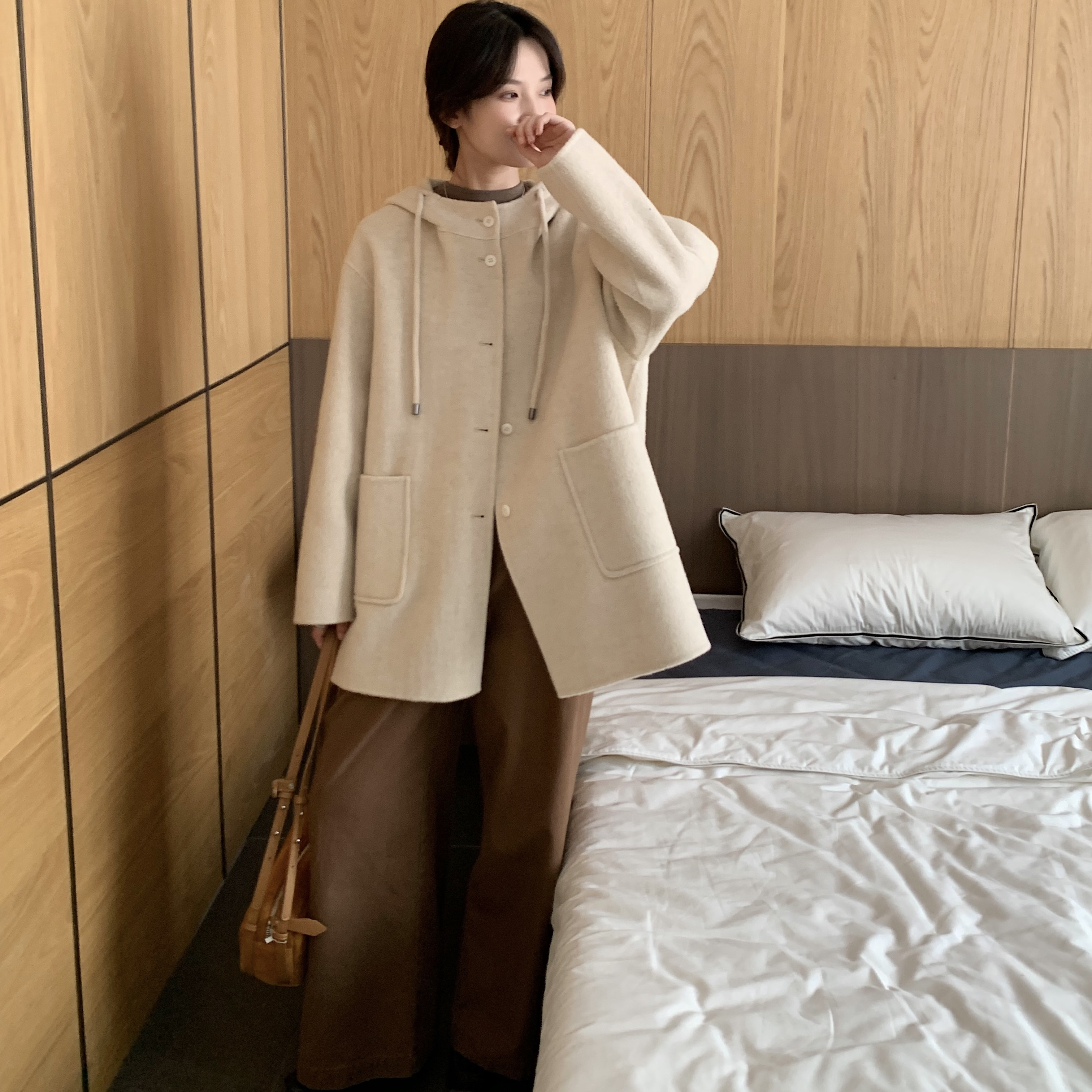 韩系短款小个子连帽双面呢大衣女