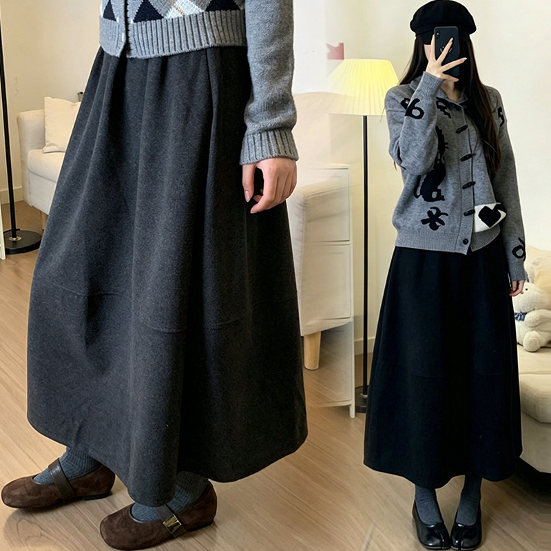 孕妇裙子2026秋冬侧调节高腰加厚毛呢长裙外穿花苞裙女休闲半身裙