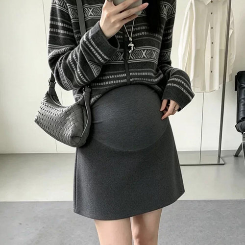 孕妇短裙秋冬款托腹外穿显瘦短裙一步裙包臀A字裙外穿毛呢半身裙