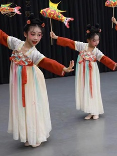 正月十五夜舞蹈服俏元夕儿童演出服中国风闹元宵戏鱼灯胭脂妆汉服