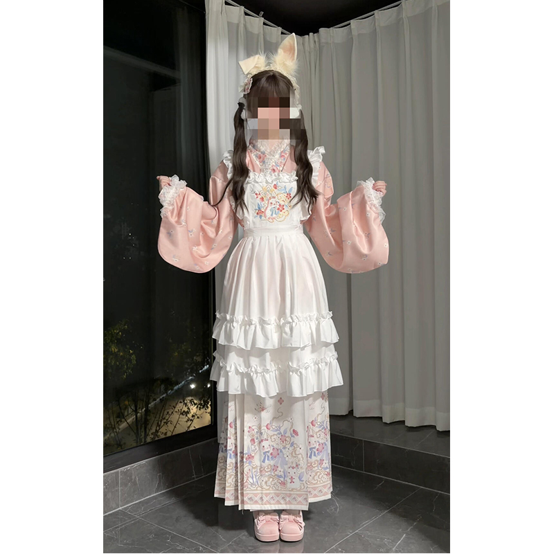 粉色汉洋折衷明制汉服女交领琵琶袖马面裙刺绣围裙洛丽塔lolita裙