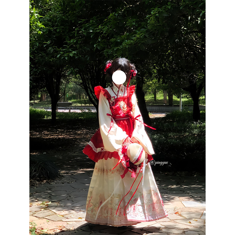 汉洋折衷汉服女红色交领琵琶袖套装马面裙洛丽塔lolita裙可爱日常
