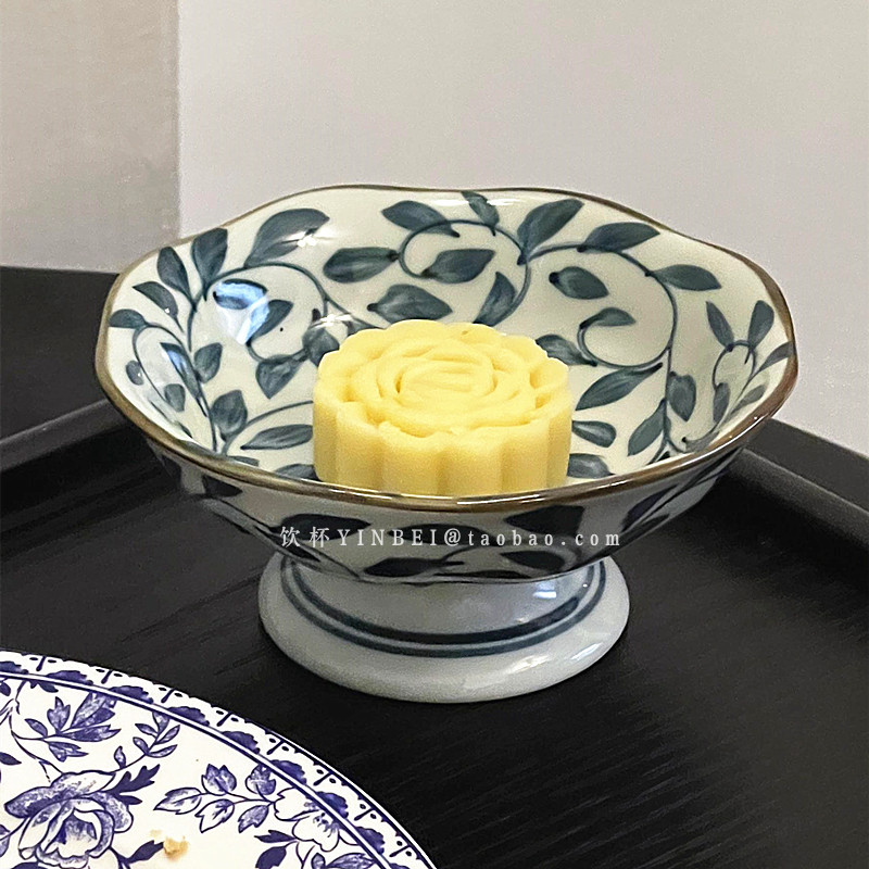 日式创意花边陶瓷甜品碗