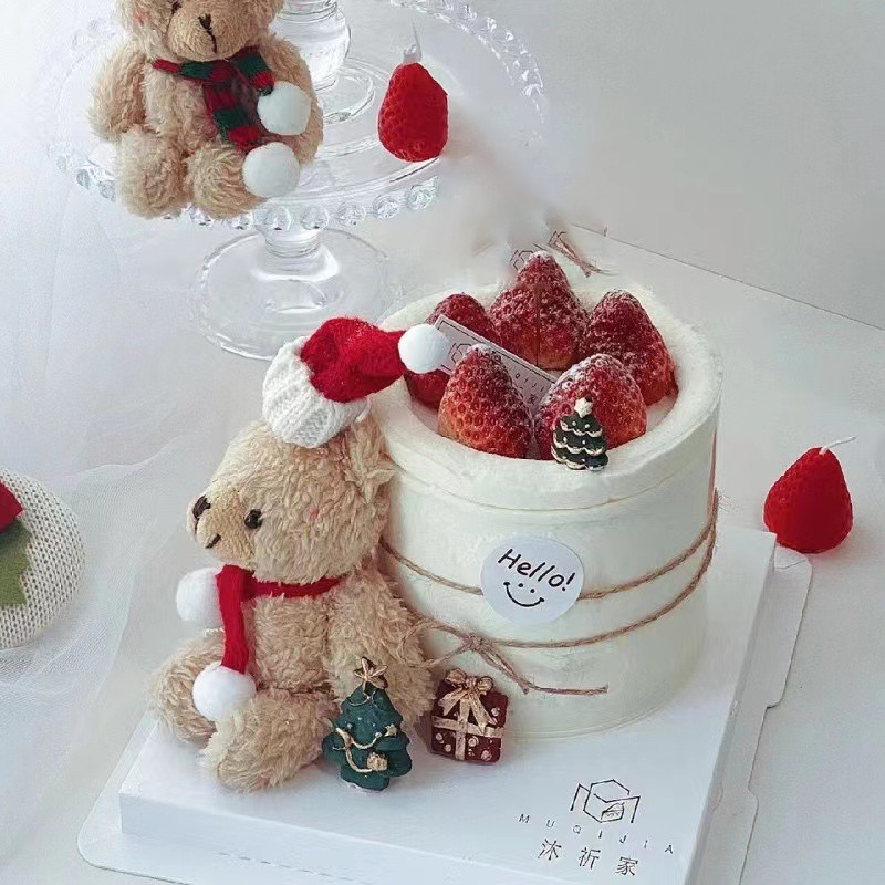 圣诞节可爱毛绒小棕熊蛋糕装饰摆件带帽子围巾小熊平安夜节日装扮