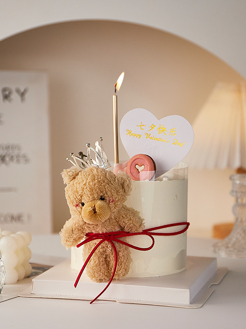 七夕情人节皇冠小熊蛋糕装饰摆件