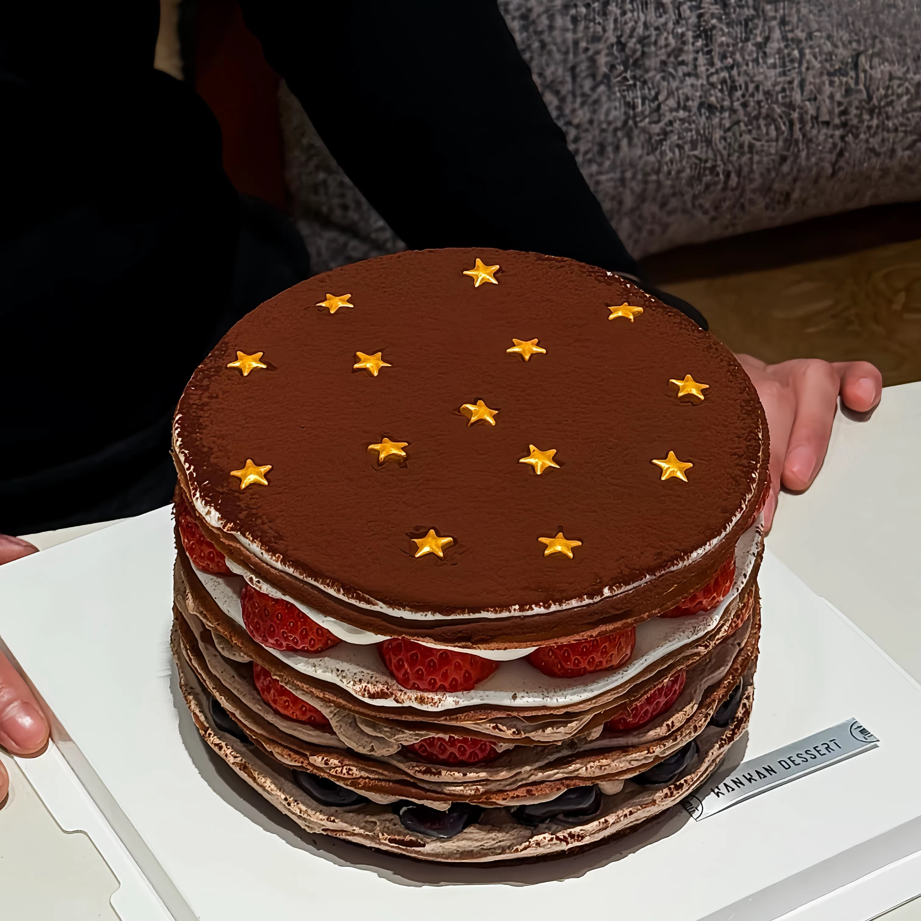 网红金色星星糖珠巧克力千层蛋糕装饰点缀星星糖片慕斯甜品装扮