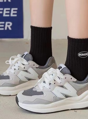 白色袜子男士棉ins潮流运动袜刺绣街头情侣四季中长筒运动短袜